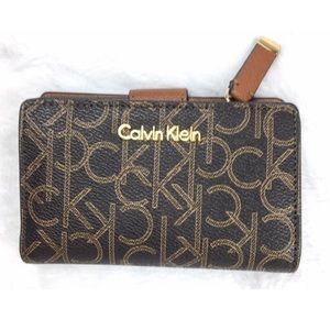 Calvin Klein Wallet Brown Gold Signature